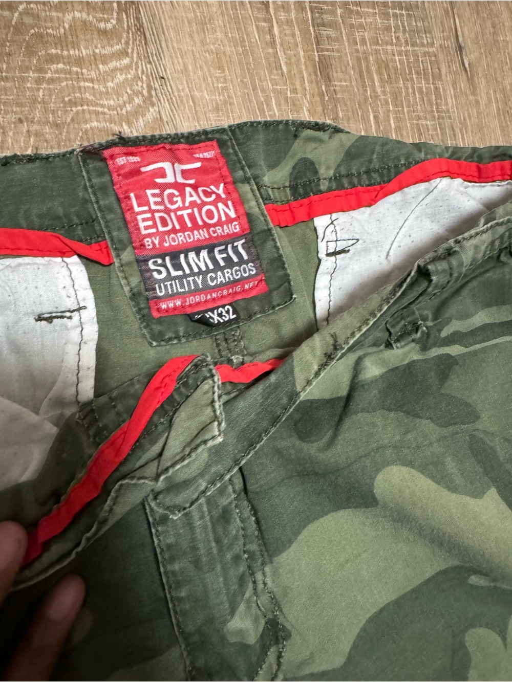 Jordan Craig Men's Green Camo Cargo Pants - Picture 2 of 3
